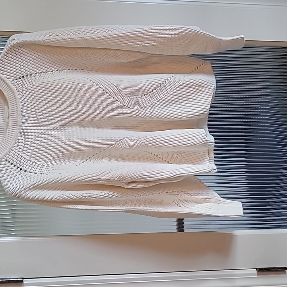 Neutral cream sweater
